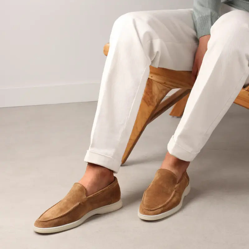 MEN’S REFINED SUEDE LOAFER - Cognac White Sole